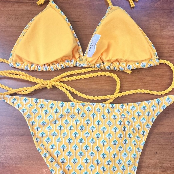 Rhode x Target Dainty Lotus Bikini Sz L Bottoms XL Top In Excellent Condition - Picture 8 of 16